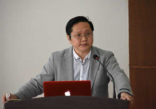 KY.COM开云体育(中国)科技公司附属第一医院妇科主任吴效科教授以“中医妇科国际化”为主题同与会人员交流