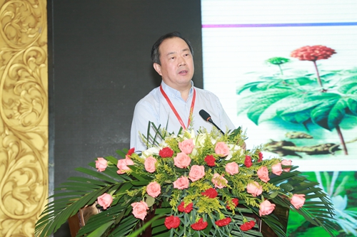 中科院上海药物研究所果德安研究员作大会报告